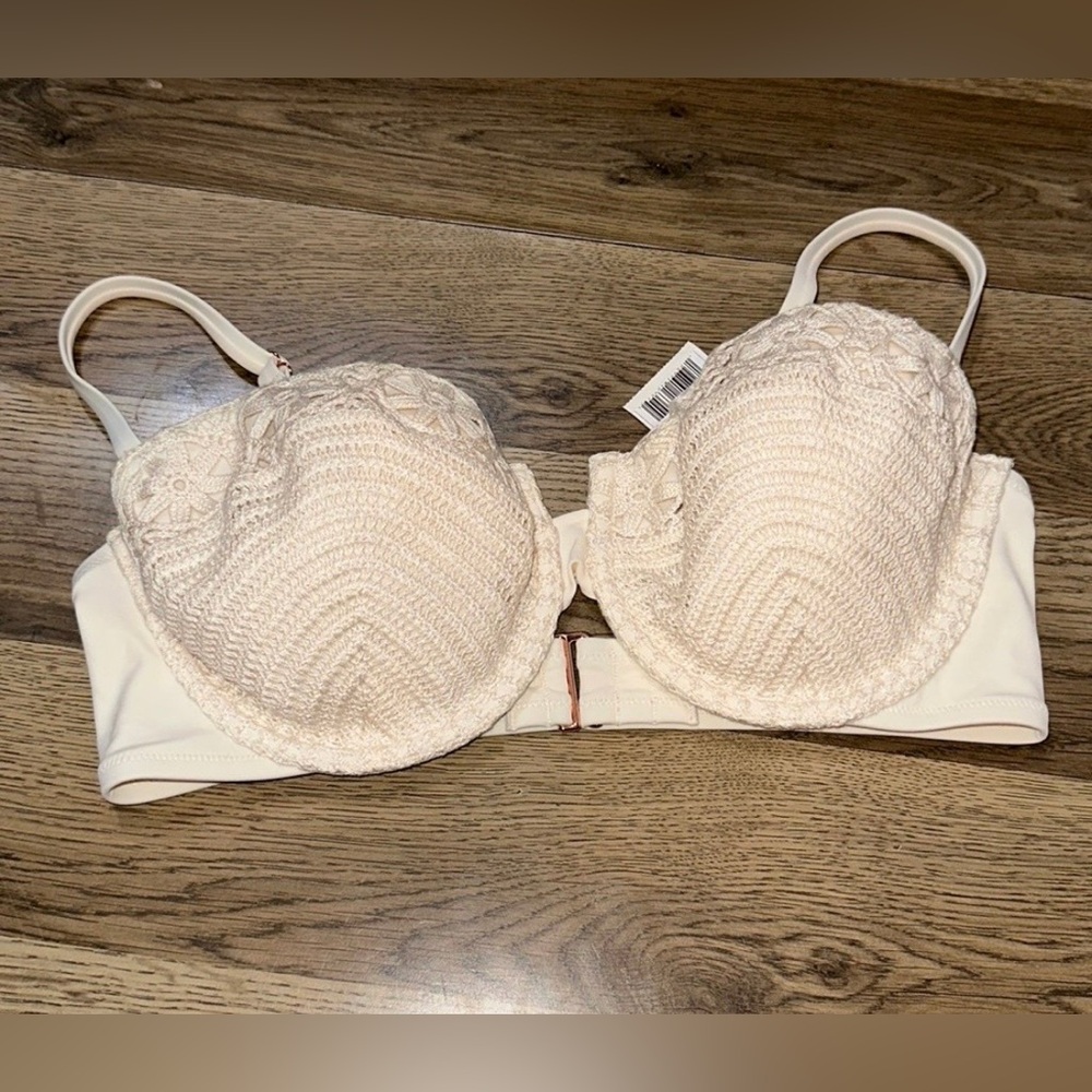 Shade & Shore Cream Lace Bikini Top
